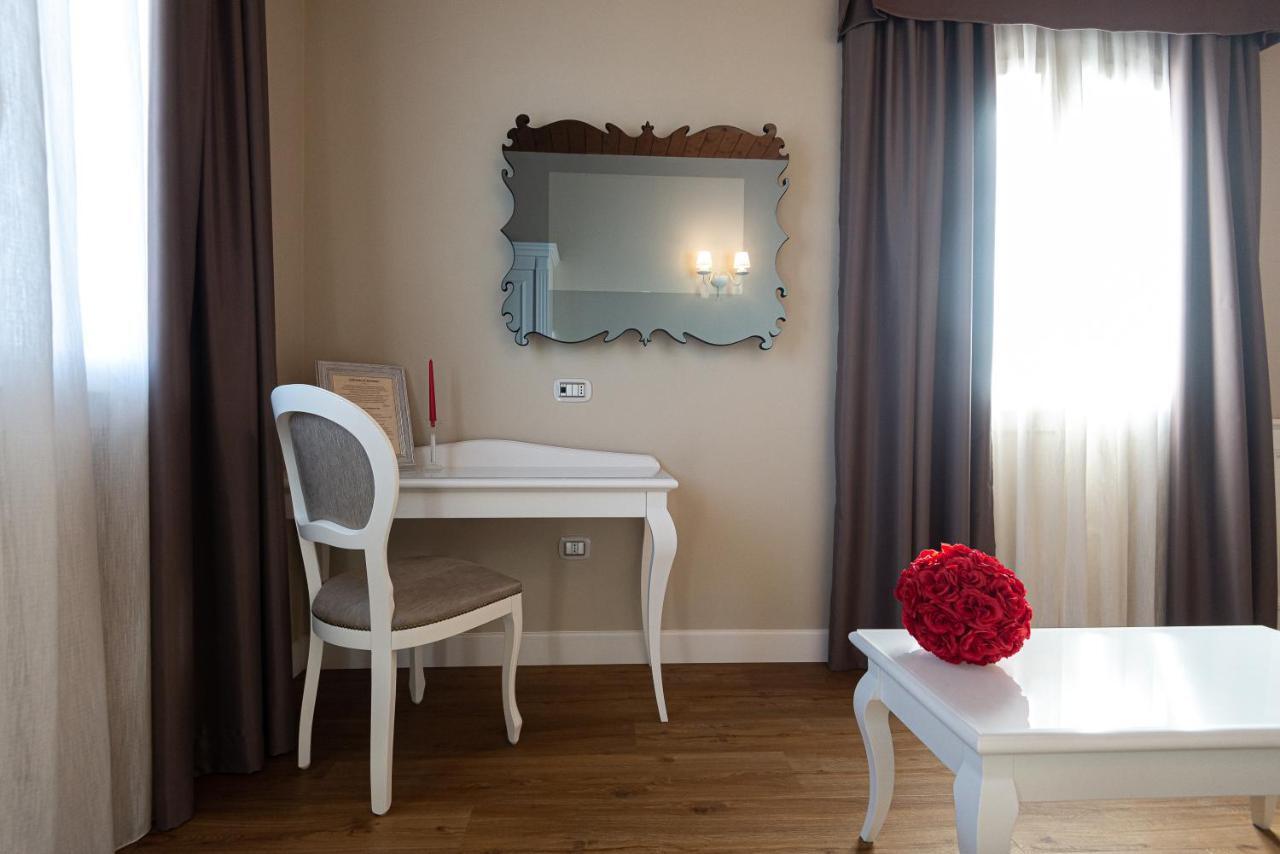 Castrocielo Suites & Apartments Liola' المظهر الخارجي الصورة