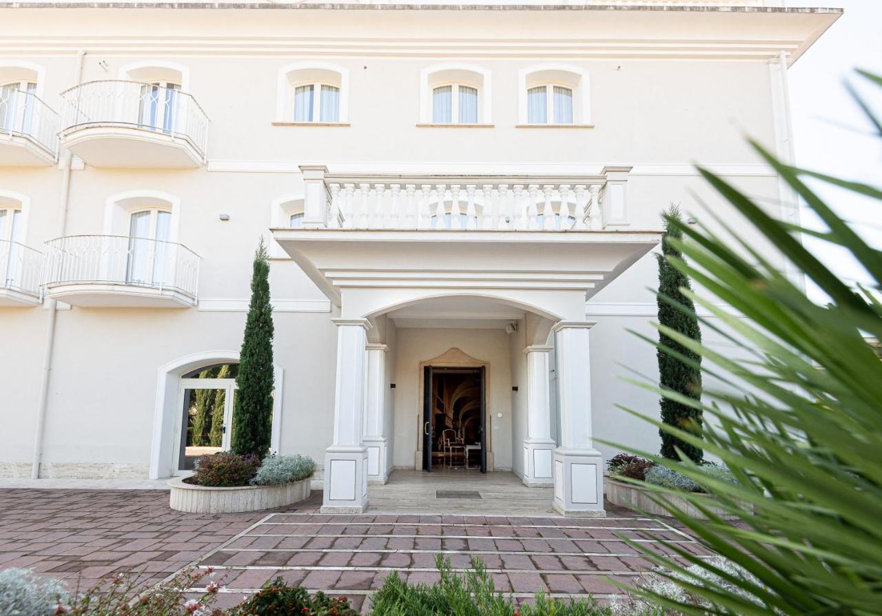 Castrocielo Suites & Apartments Liola' المظهر الخارجي الصورة